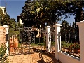 Gate