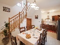 Kitchen and dining room 2