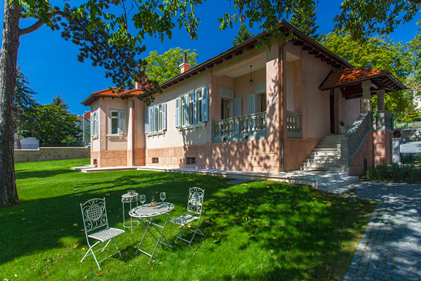 Villa Miko