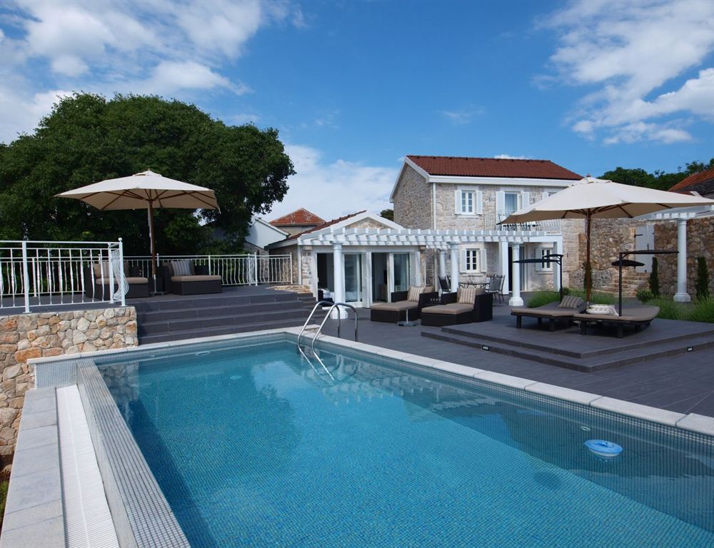 Villa Aurora