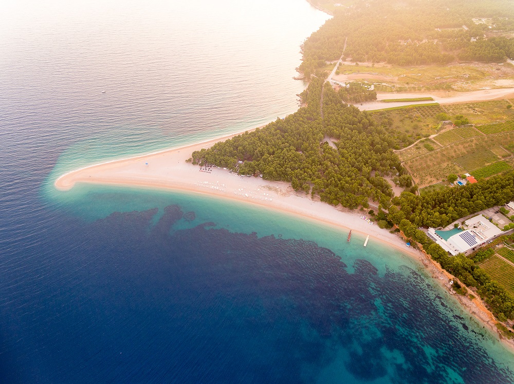 Plaža Zlatni rat na 200 m udaljenosti od vile