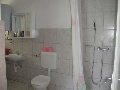 Bagno con doccia  - appartamento per 4 persone