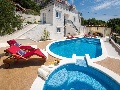 Villa Gita mit Jacuzzi und Pool
