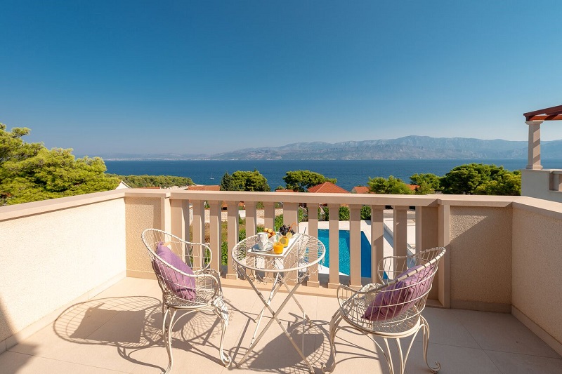 Balcony with stuning view