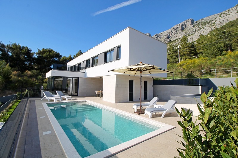 Villa Carlos with swimming pool
