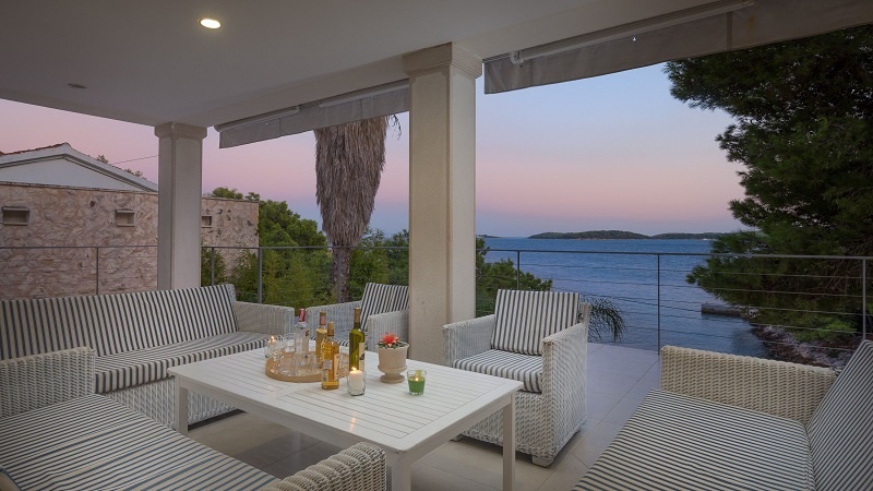 Lounge area on the terrace