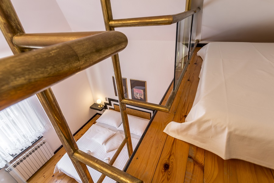 Bedroom with mezzanine