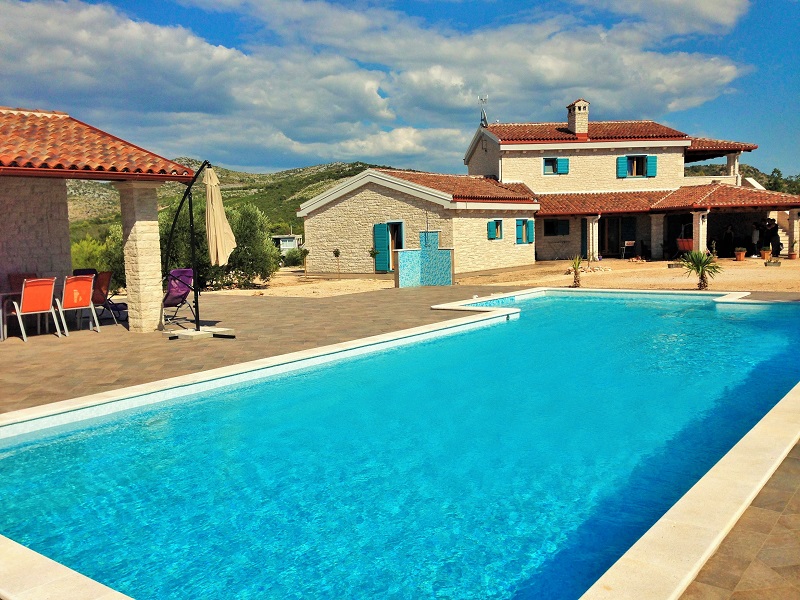 Villa Primosten mit Pool