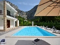 Villa mit Pool