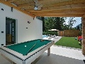 Pool table