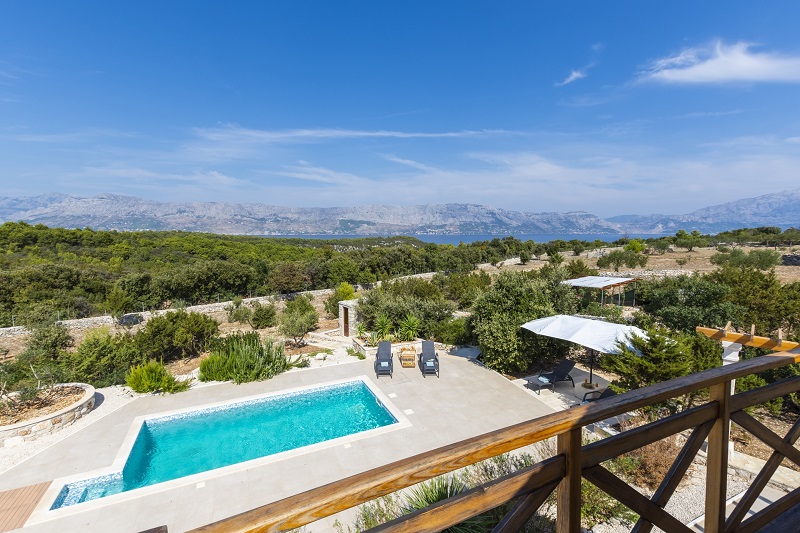 Balcony with stuning view