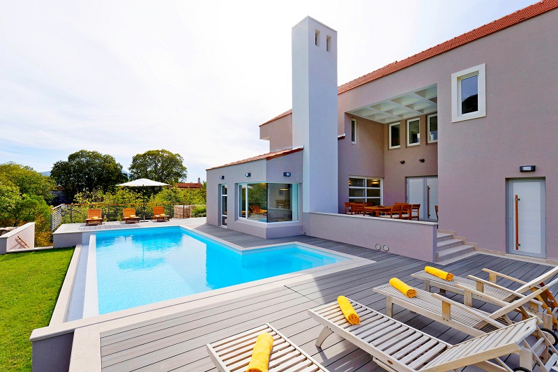 Villa mit Pool