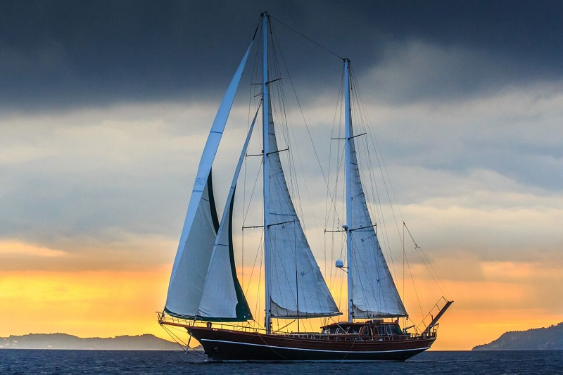 GULET SPECIALS - PRIVATE CHARTER